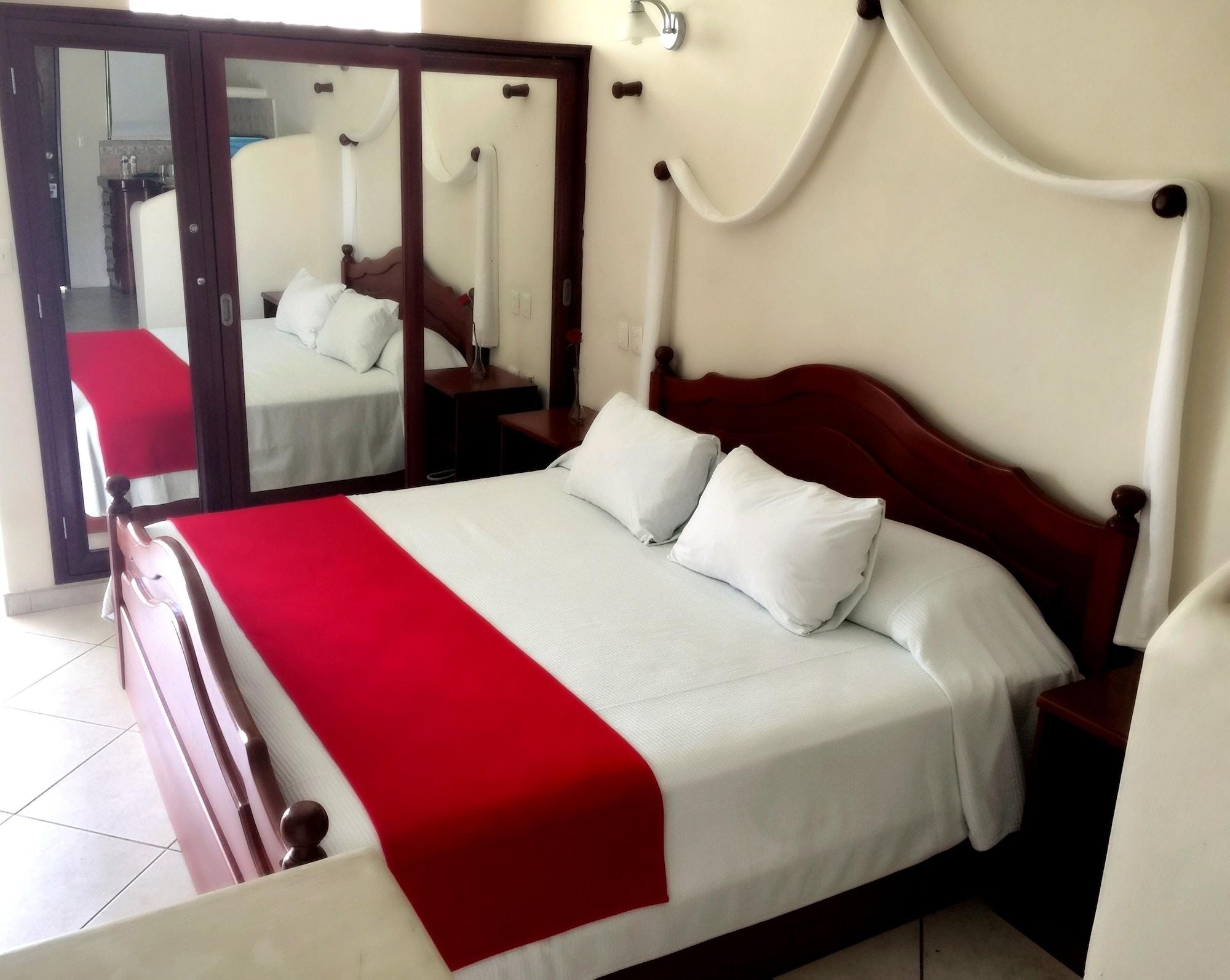 Villas Coco Resort - All Suites (Adults Only) Isla Mujeres Dış mekan fotoğraf