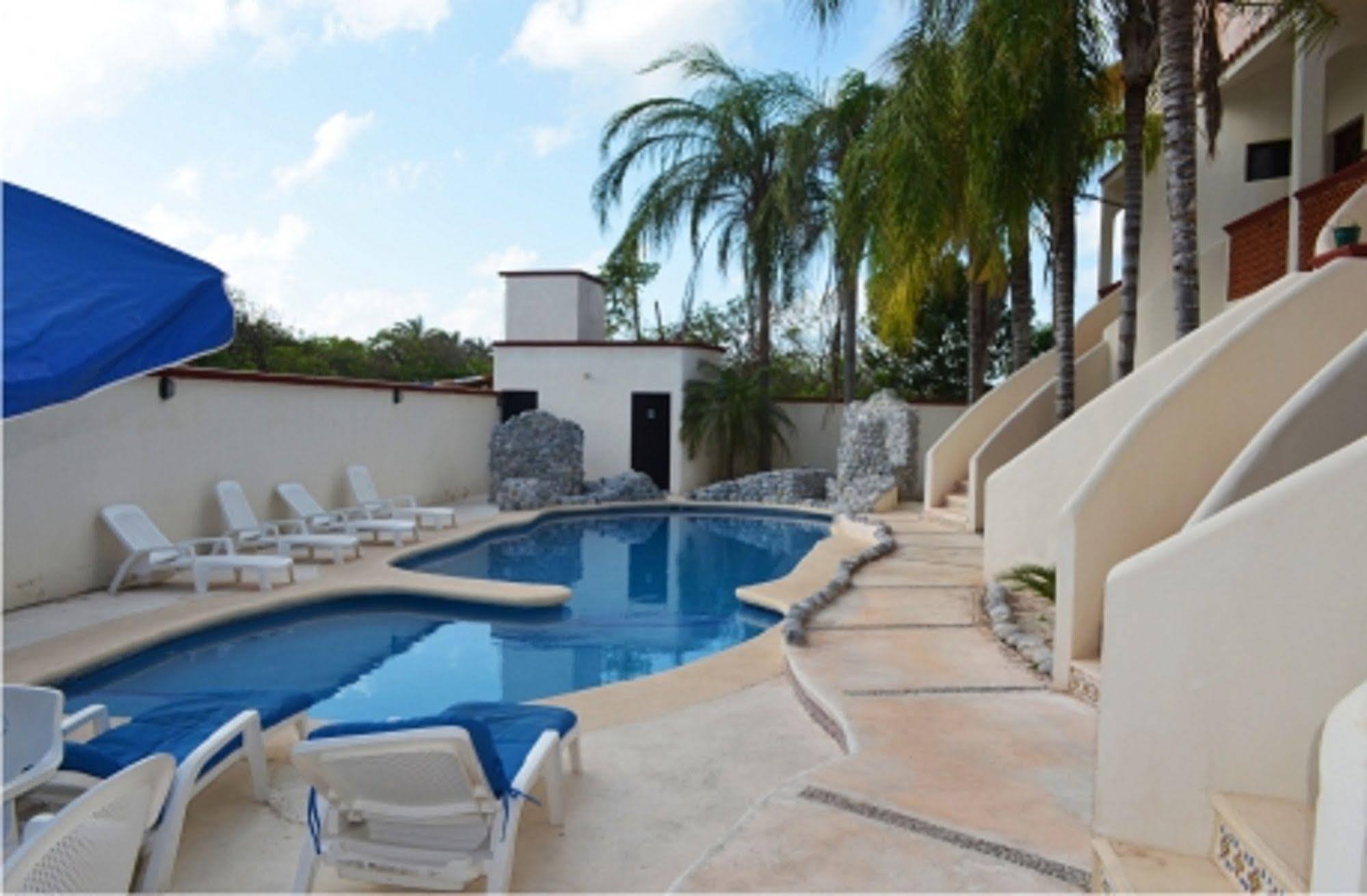 Villas Coco Resort - All Suites (Adults Only) Isla Mujeres Dış mekan fotoğraf