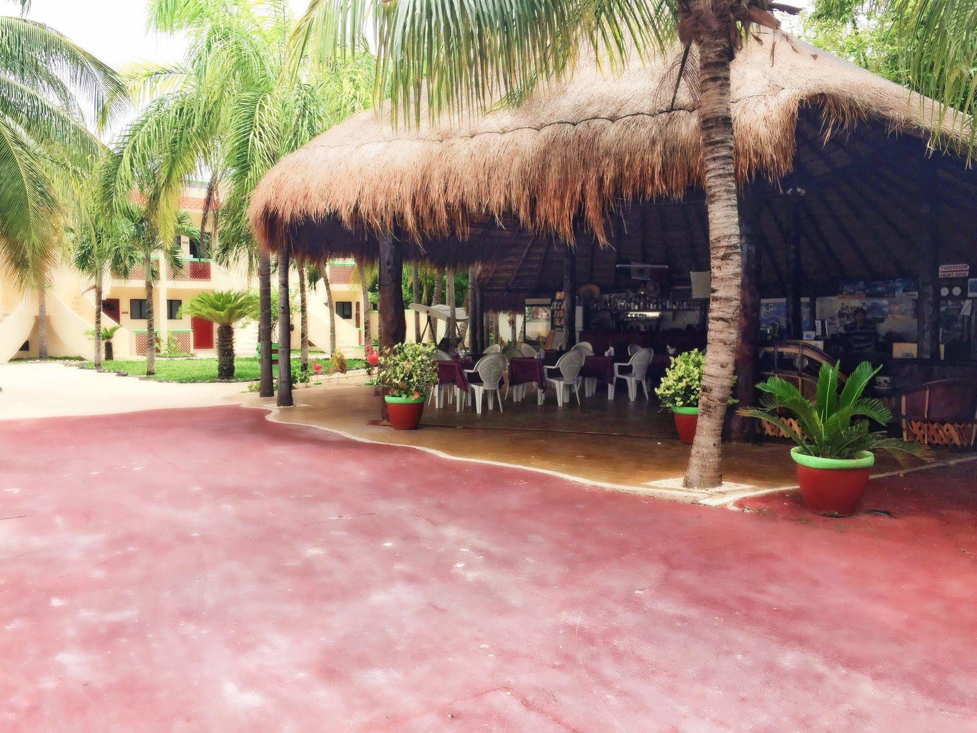 Villas Coco Resort - All Suites (Adults Only) Isla Mujeres Dış mekan fotoğraf