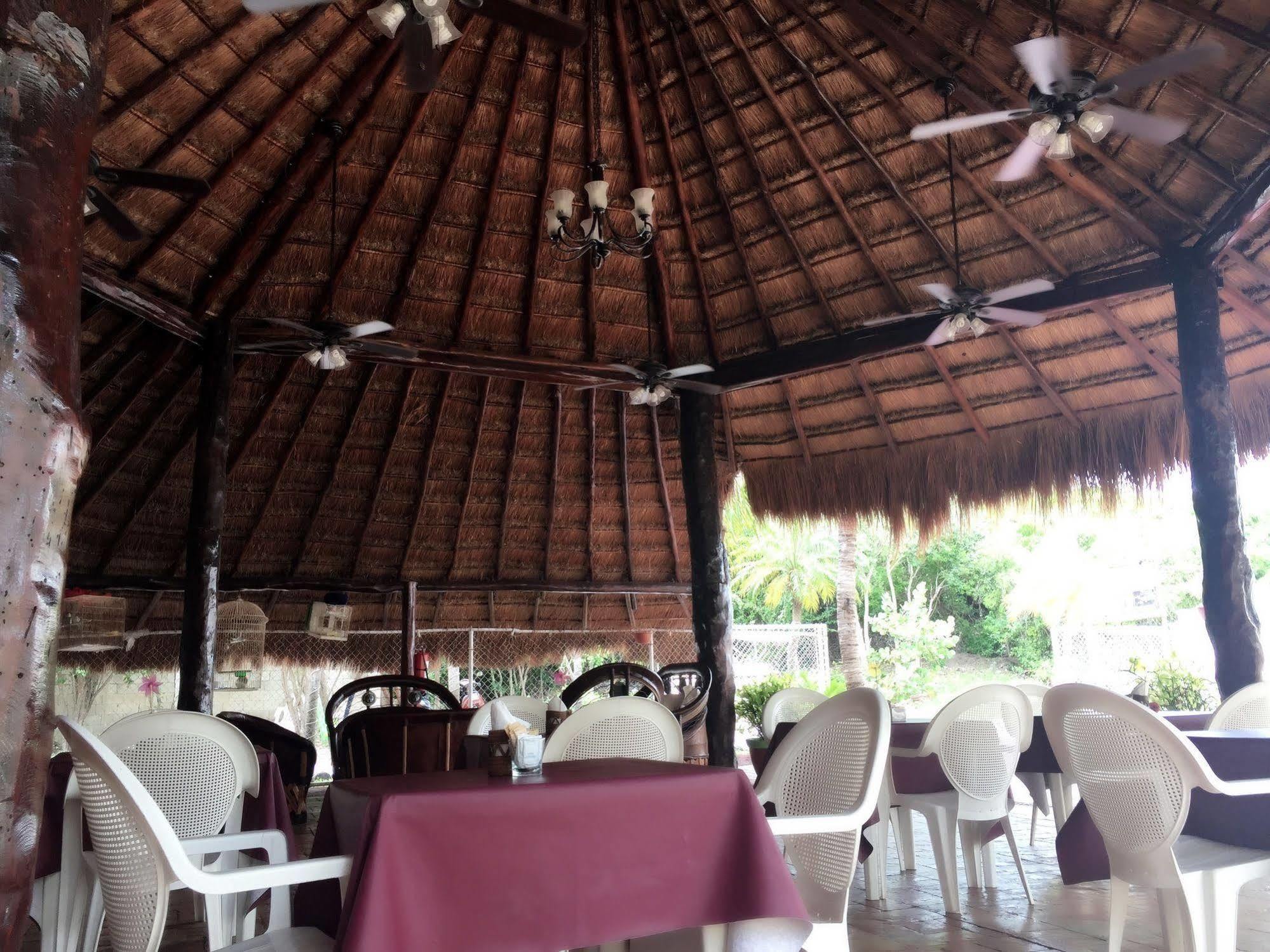 Villas Coco Resort - All Suites (Adults Only) Isla Mujeres Dış mekan fotoğraf